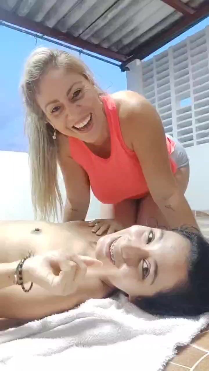 Lesbian Scat Girls Pooping in Mouth & Licking Shit with Rimjob ...